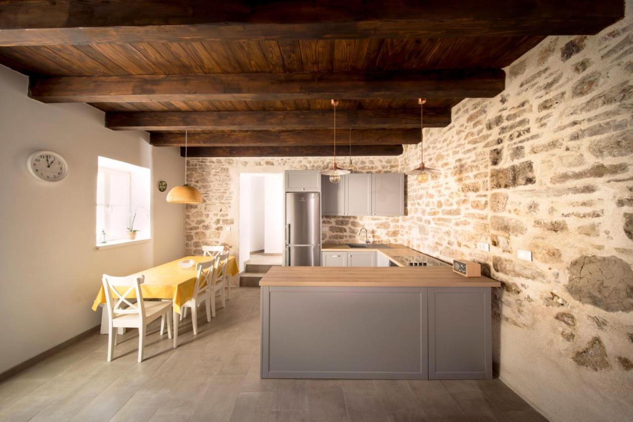 Mulberry Stonehouse Villa Primosten Bagian luar foto